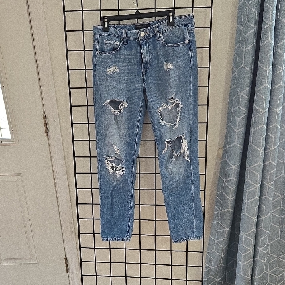 Aeropostale Blue Ankle Cropped Jeans Distressed